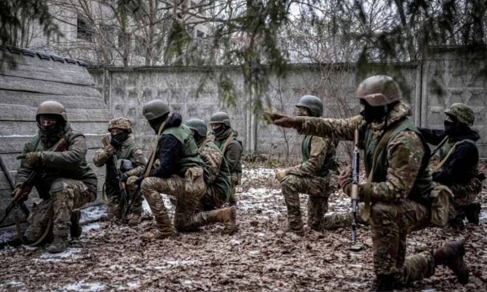 Πόλεμος στην Ουκρανία: Οι Ρώσοι επεκτείνονται σε Χάρκοβο και Ζαπορίζια